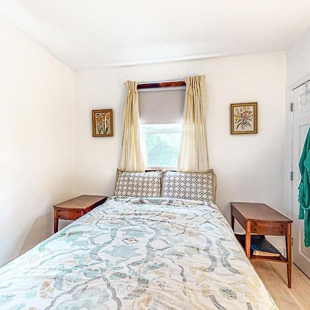 Lake Shore Living Falmouth Bagian luar foto