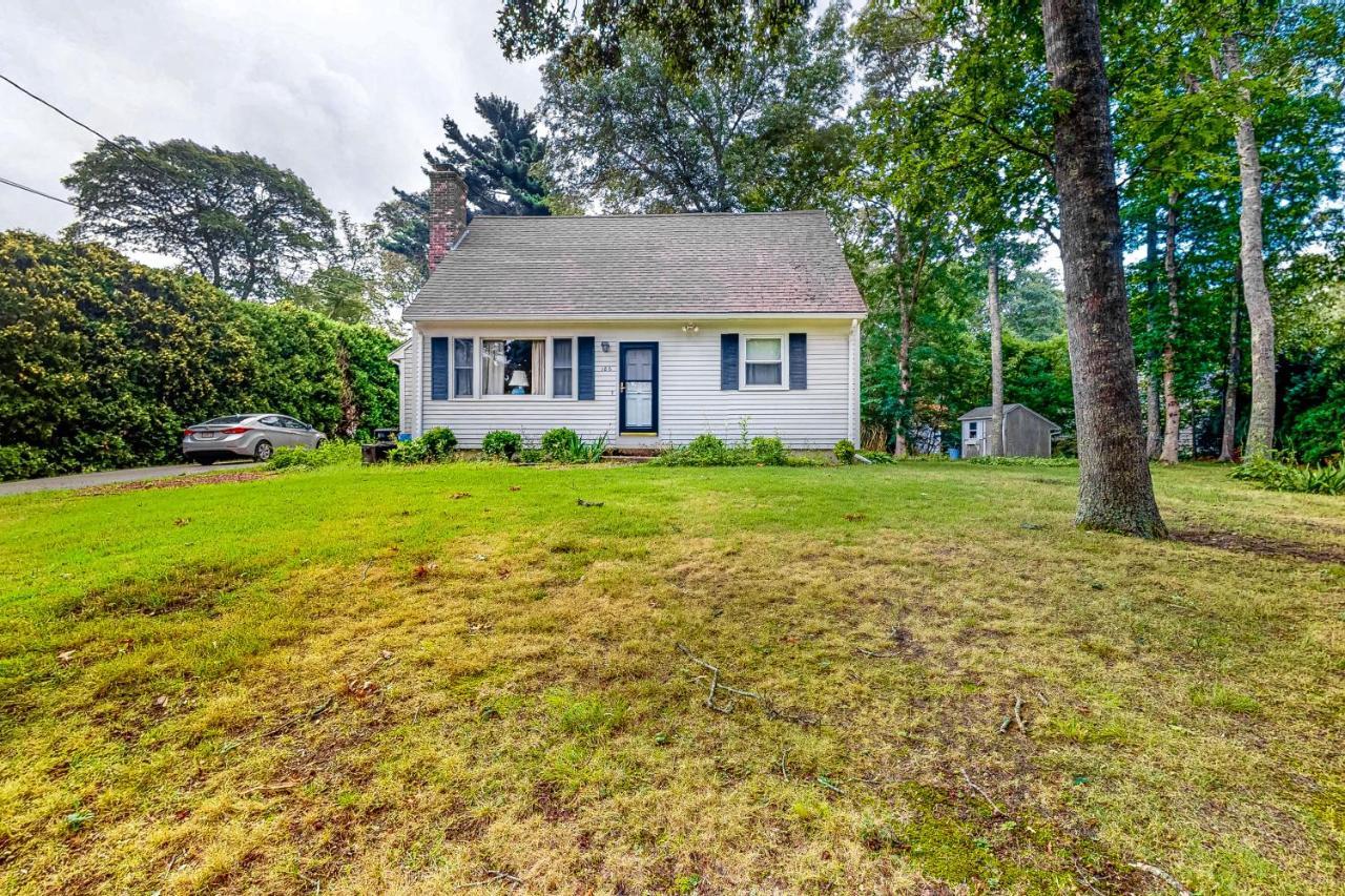 Lake Shore Living Falmouth Bagian luar foto