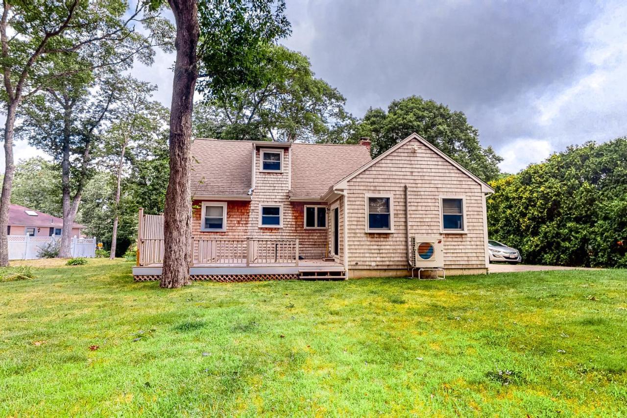 Lake Shore Living Falmouth Bagian luar foto