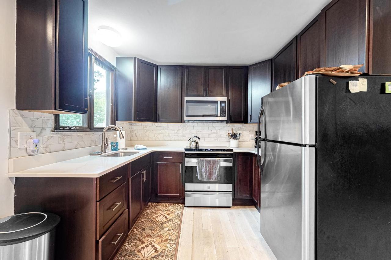 Lake Shore Living Falmouth Bagian luar foto