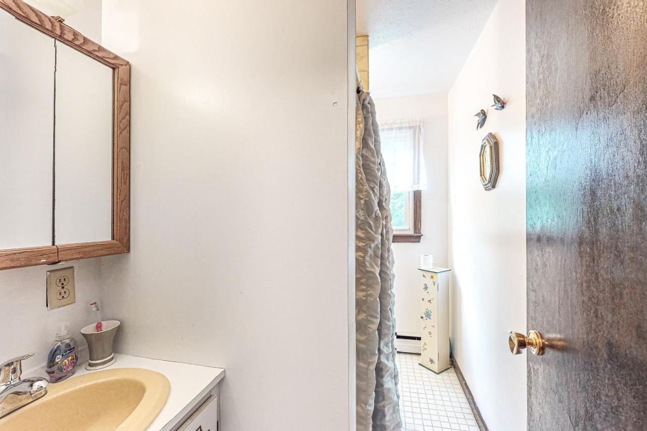 Lake Shore Living Falmouth Bagian luar foto